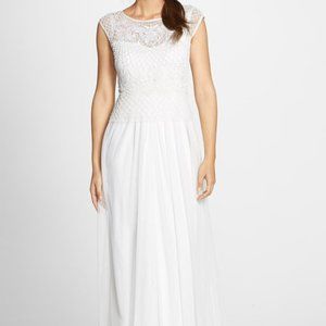Adrianna Papell size 6 Beaded Cap Sleeve Gown, Wedding / Formal, fully lined